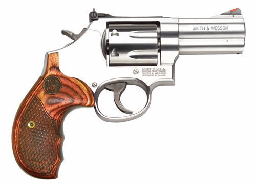 150713.jpg SMITH AND WESSON 686 DELUXE 357MAG 3" SS AS 7RD